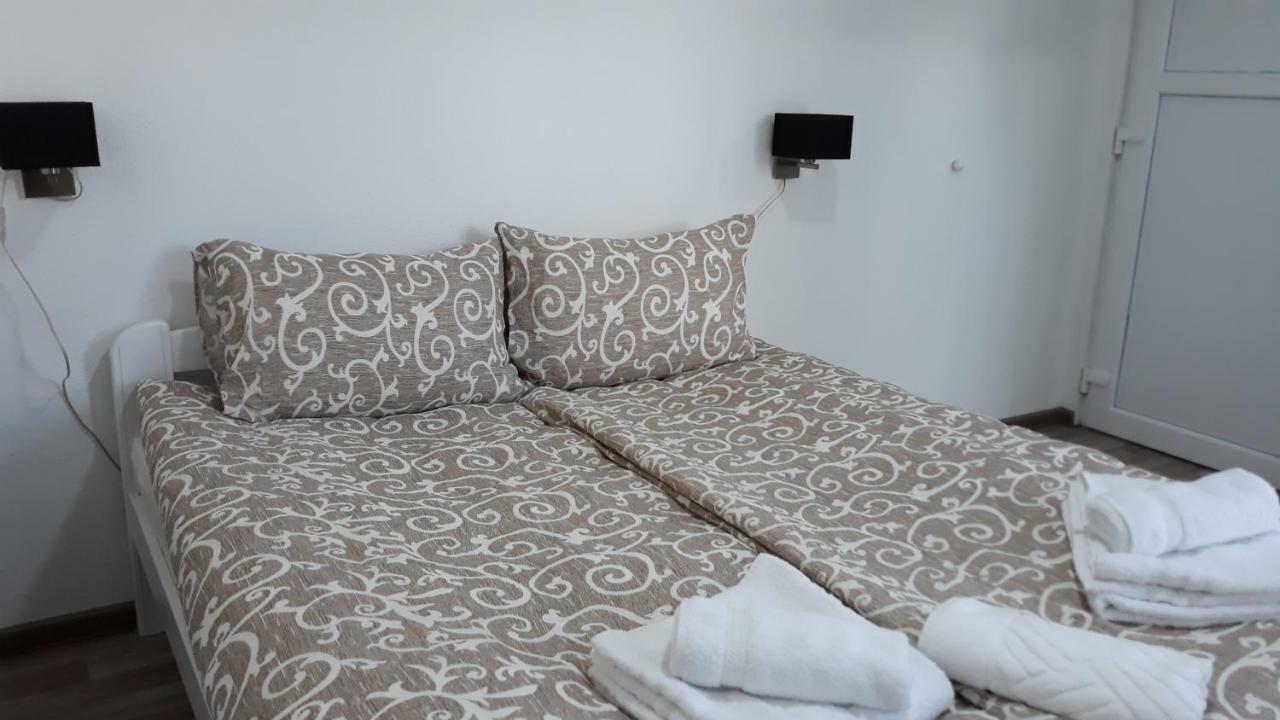 Apartments&Rooms Mido Visoko Eksteriør bilde