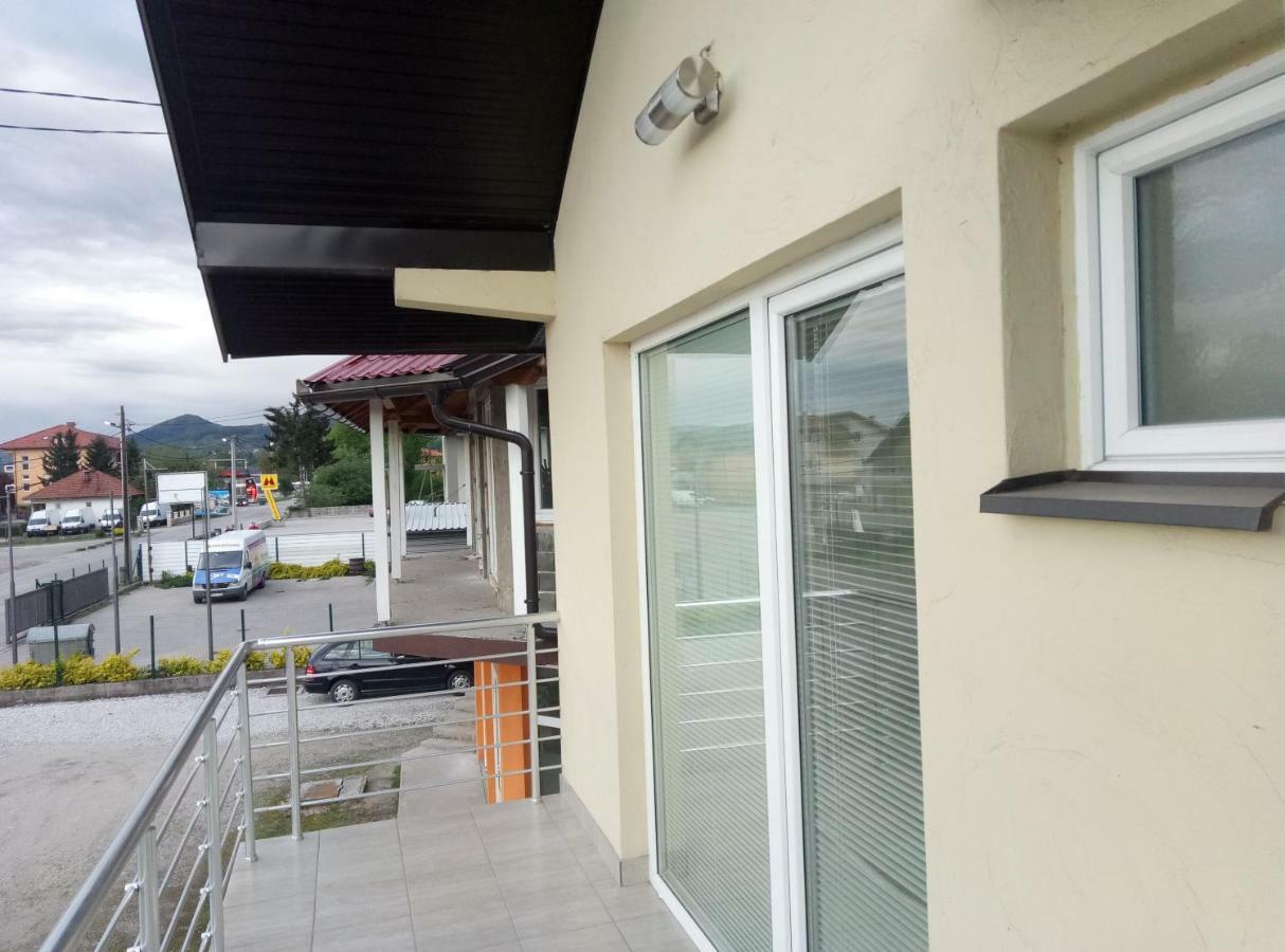 Apartments&Rooms Mido Visoko Eksteriør bilde
