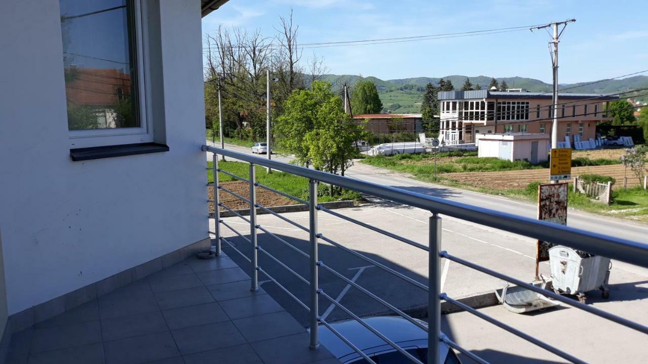Apartments&Rooms Mido Visoko Eksteriør bilde
